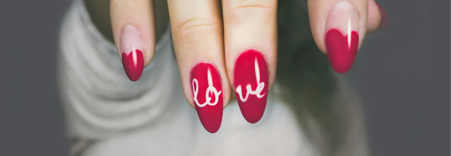 Kulitmu Sawo Matang dan Ingin Nail Art? Ini 11 Pilihan Warna Nail Art Sempurna untuk Kulit Sawo Matang